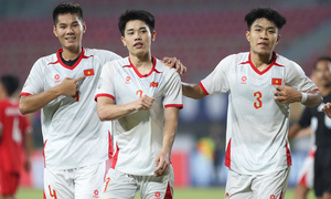 Giá nhẫn trơn