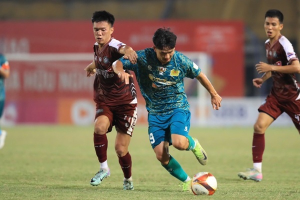 Xem trực bóng đá